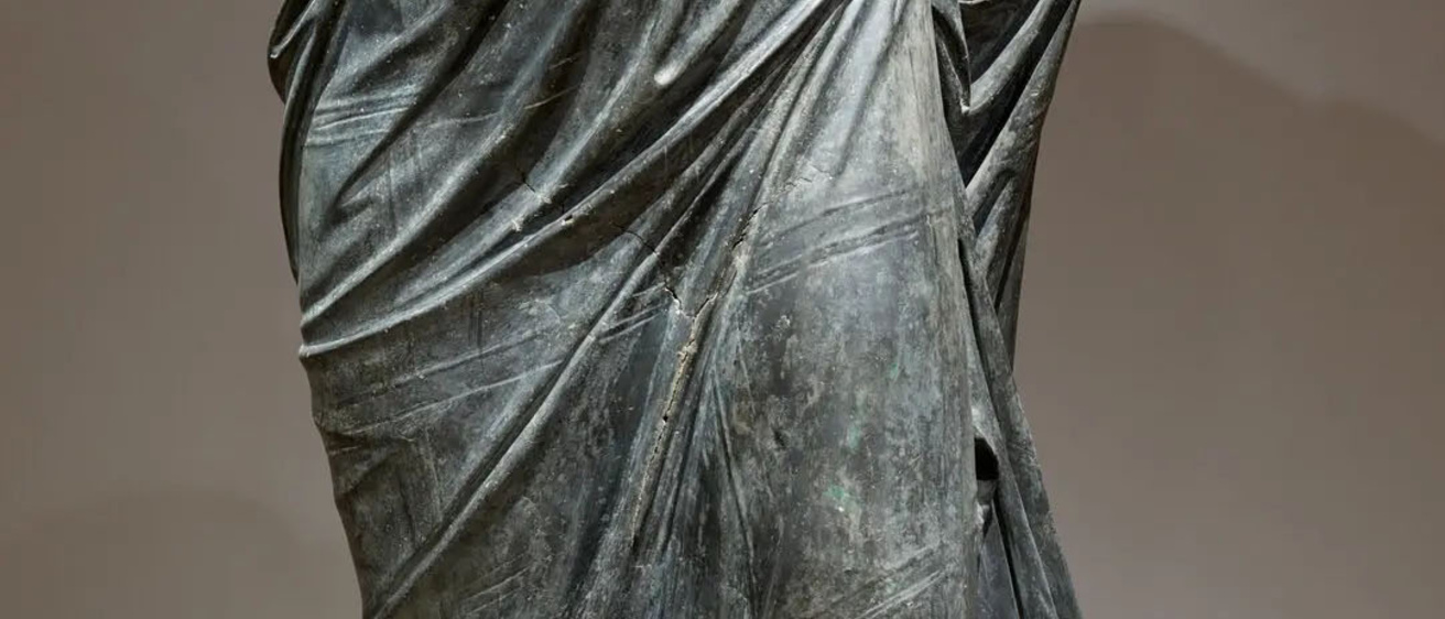 Headless statue. 