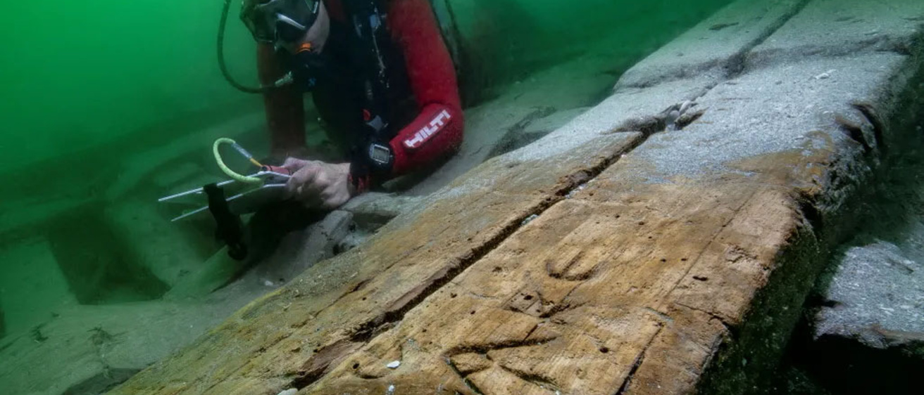 Graffiti on pleasure boat