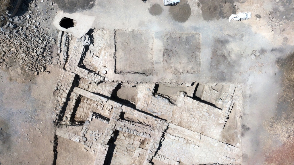 Aerial of El-Araj excavation