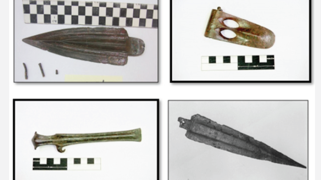 bronze age weapons