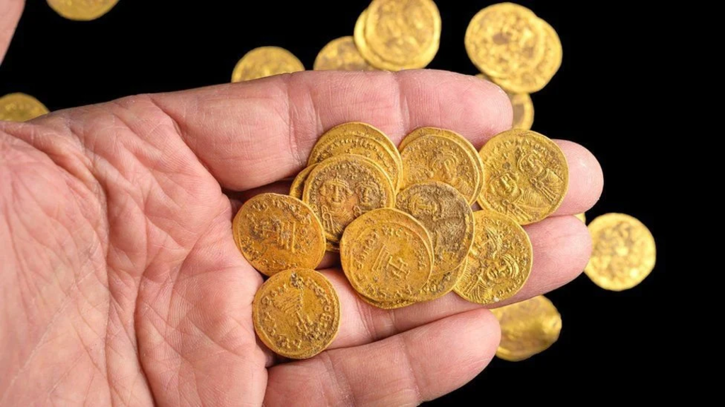 Byzantine gold coin hoard