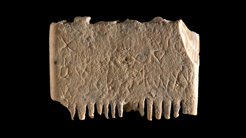 ivory lice comb from Lachish