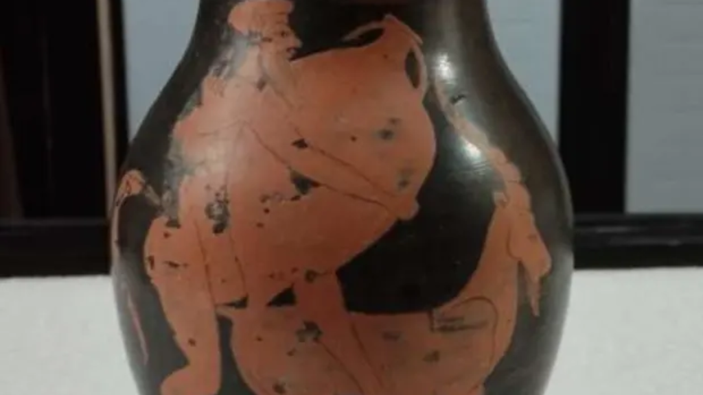 Vase Fake
