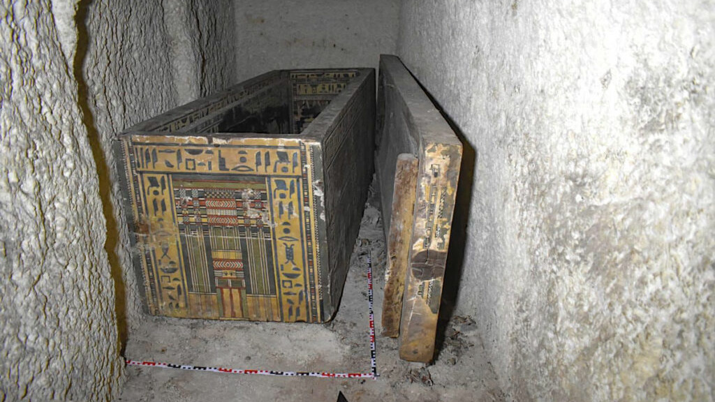 News-20241003-Egypt-Edi-Coffin