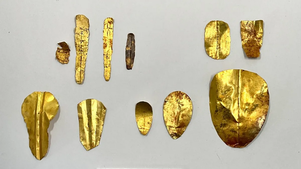 Gold Tongue