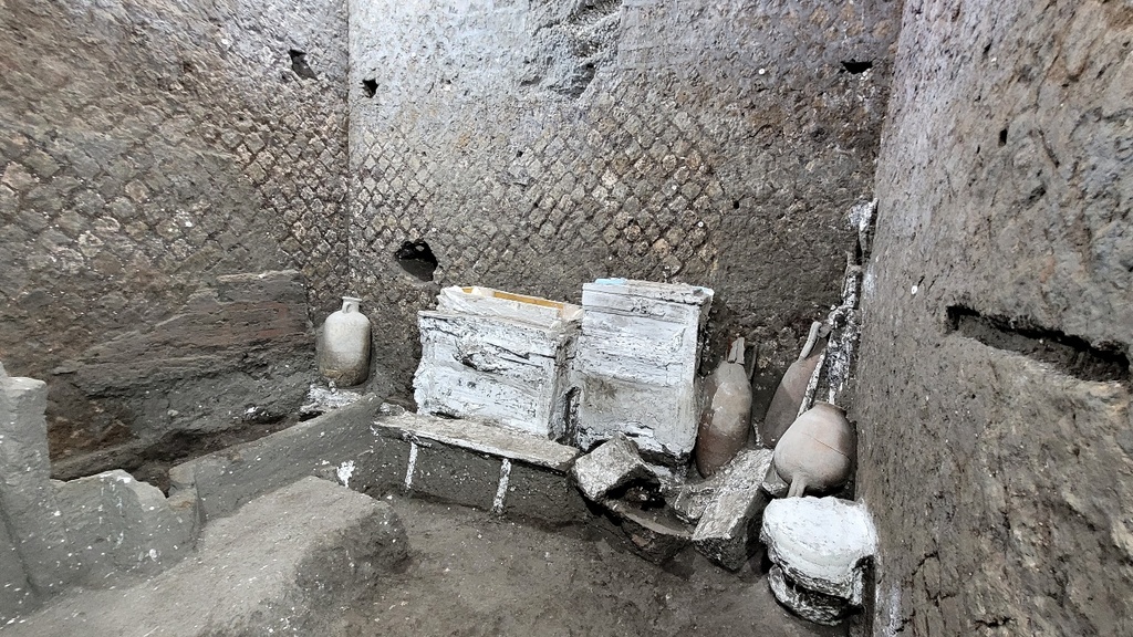 Pompeii servants quarters.