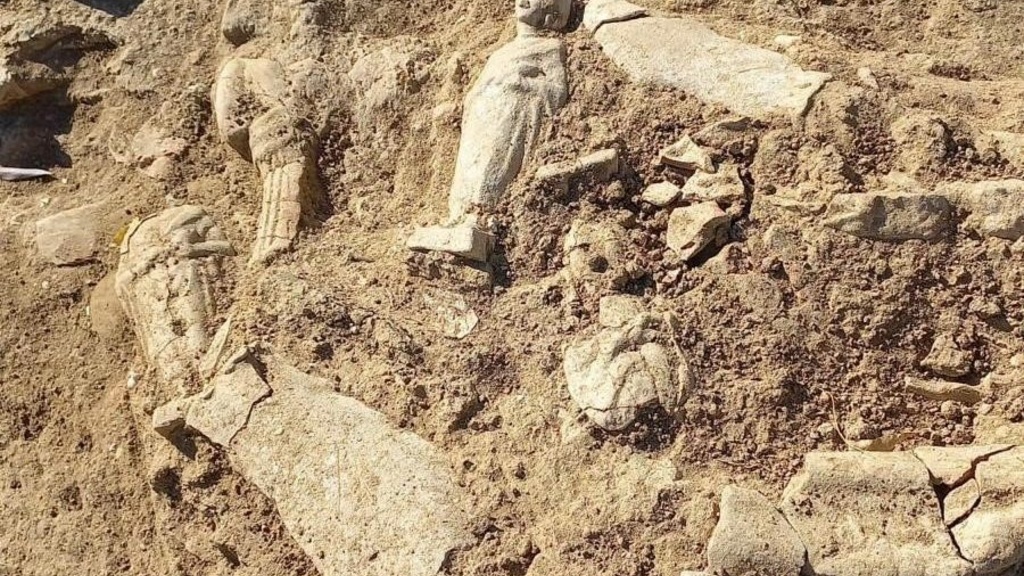 Rich votive site.