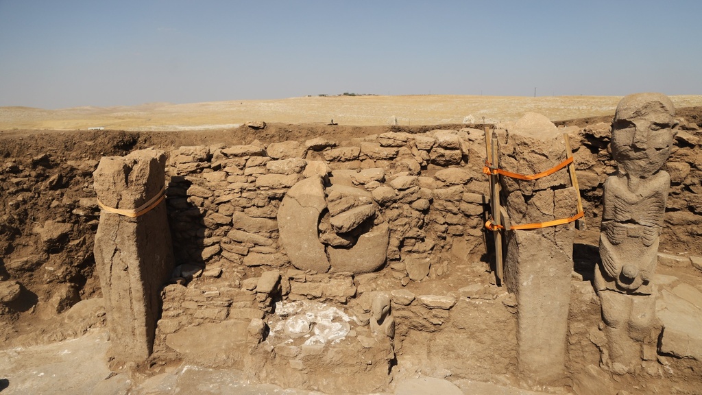 Statues excavted.